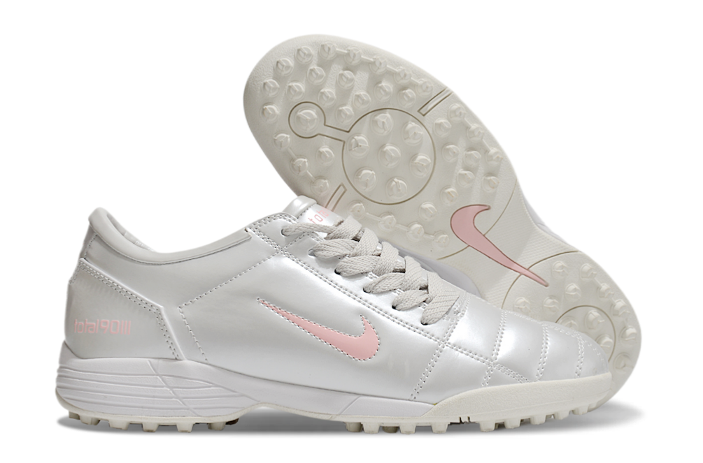Chuteira Nike Total 90 Society