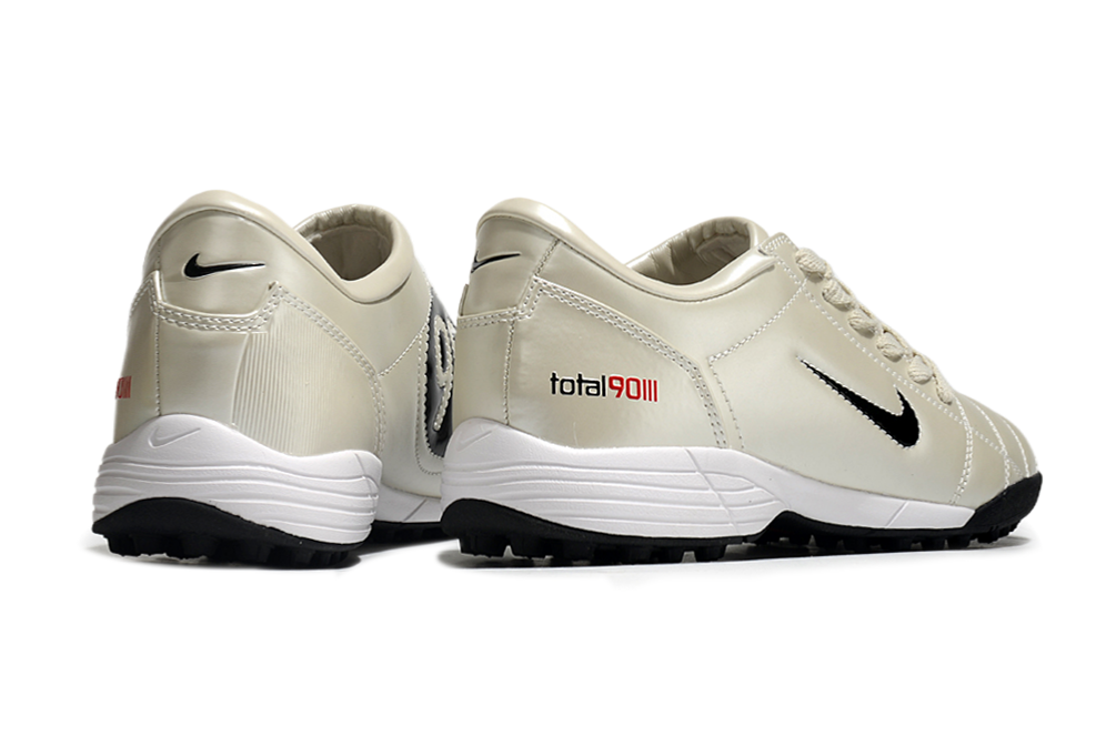 Chuteira Nike Total 90 Society