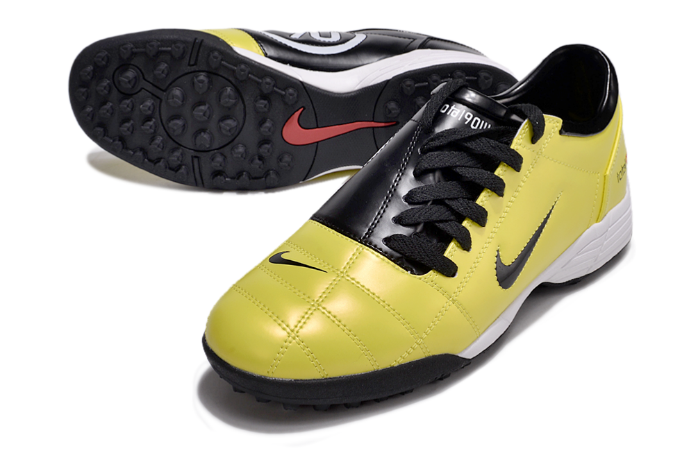 Chuteira Nike Total 90 Society