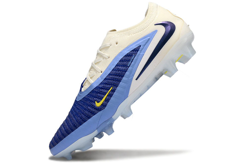 Chuteira Nike Phantom GX III Elite FG Campo