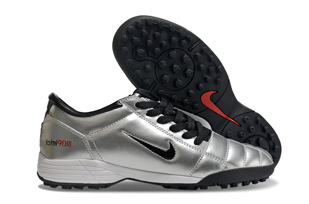 Chuteira Nike Total 90 Society