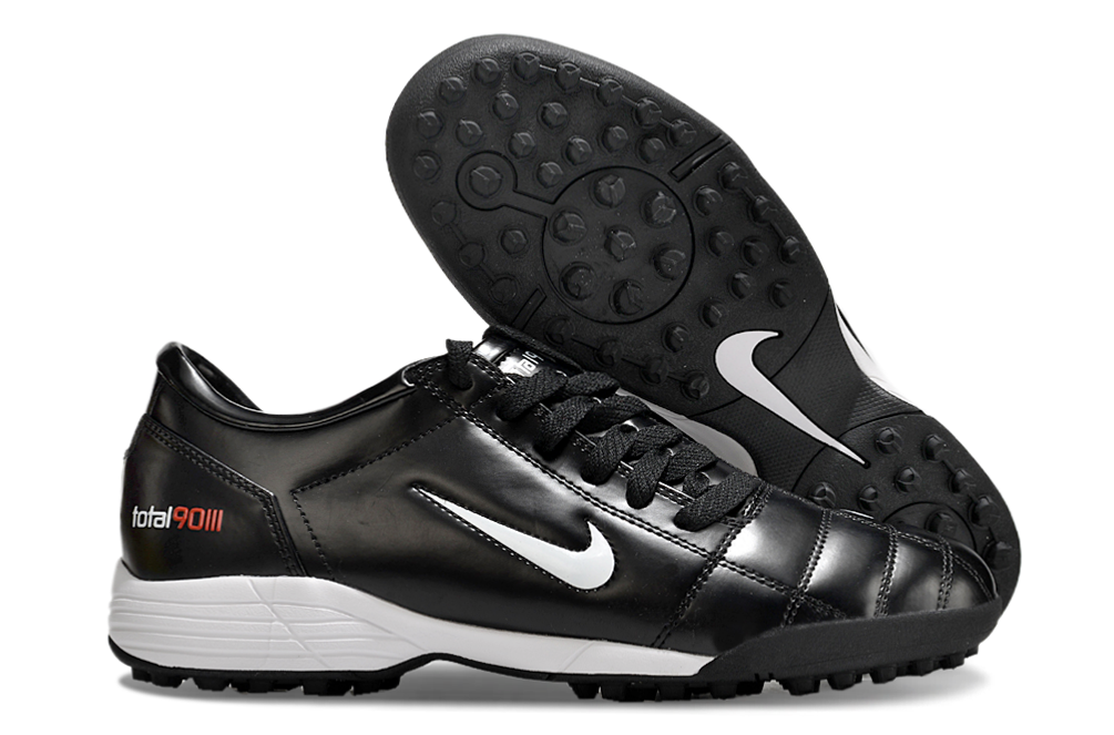 Chuteira Nike Total 90 Society