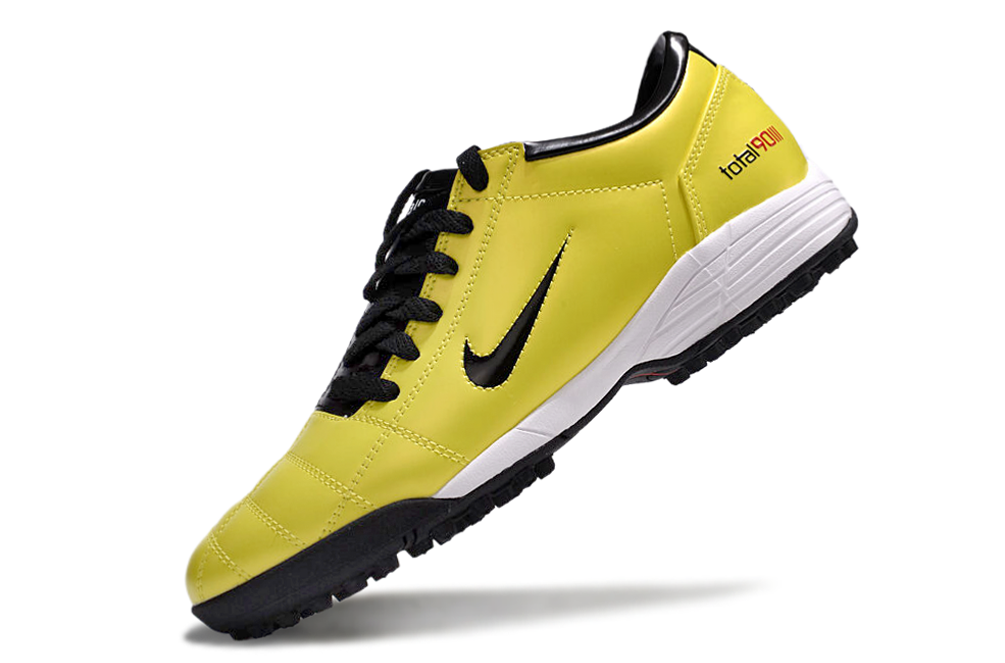 Chuteira Nike Total 90 Society