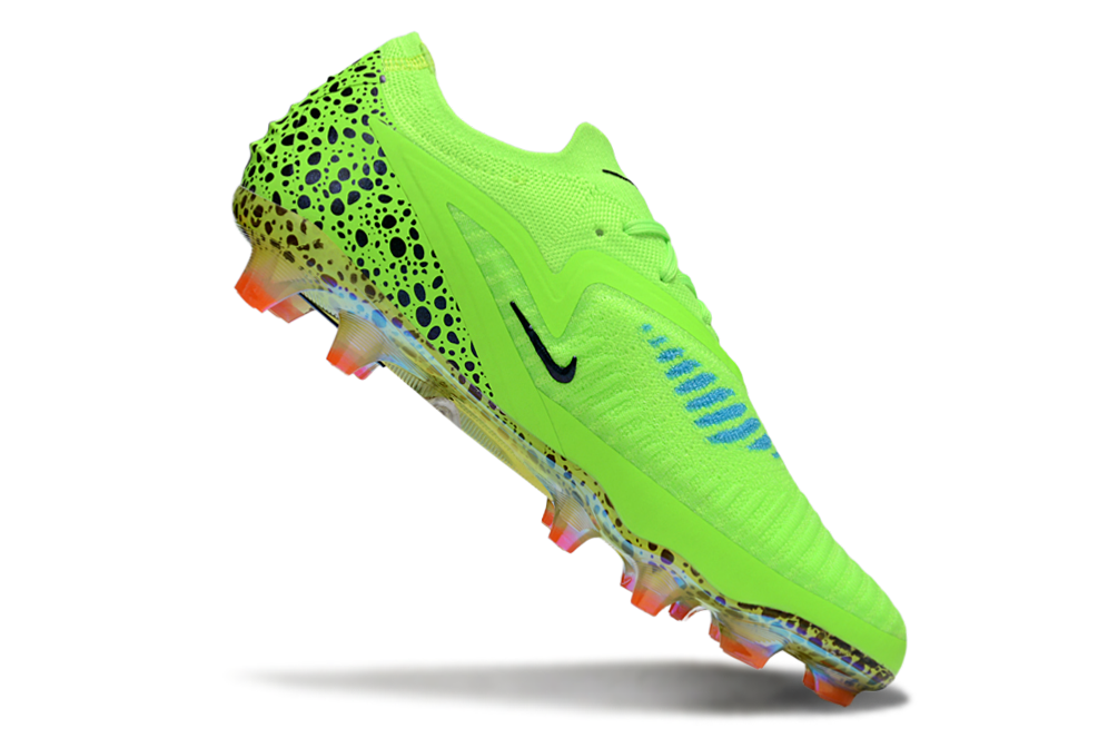 Chuteira Nike Phantom GX III Elite FG Campo