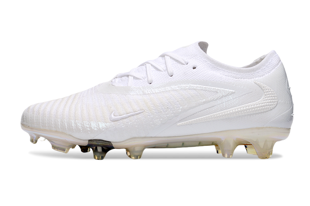 Chuteira Nike Phantom GX III Elite FG Campo