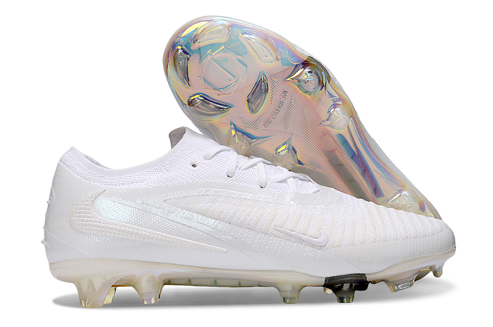 Chuteira Nike Phantom GX III Elite FG Campo