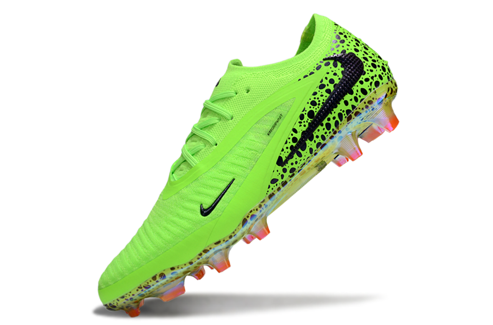 Chuteira Nike Phantom GX III Elite FG Campo