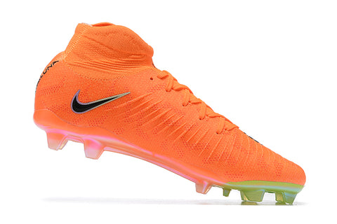 Chuteira Nike Phantom Luna Elite FG Campo