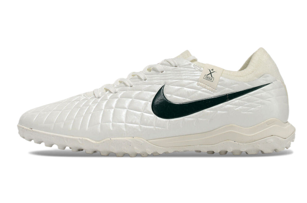 Chuteira Nike Tiempo Legend 10 Society