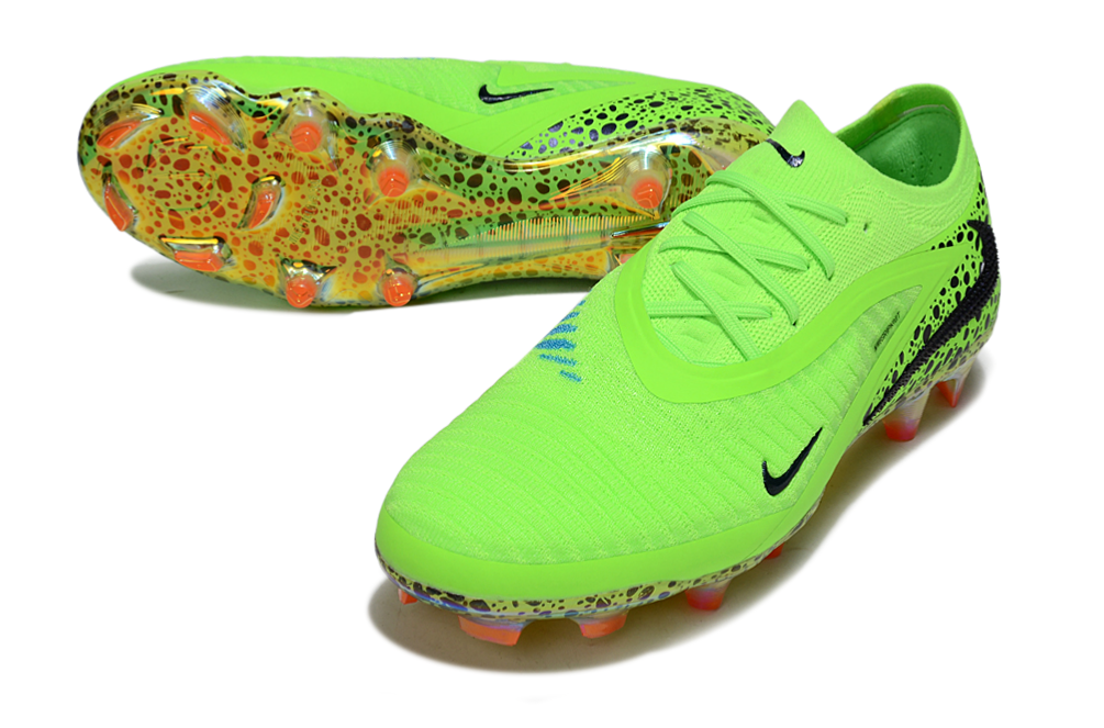 Chuteira Nike Phantom GX III Elite FG Campo
